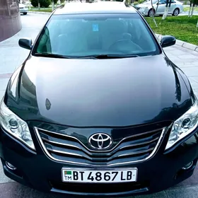 Toyota Camry 2011