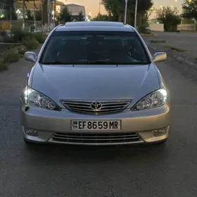 Toyota Camry 2005