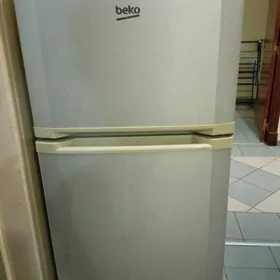 satlyk holodilnik