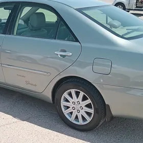 Toyota Camry 2005