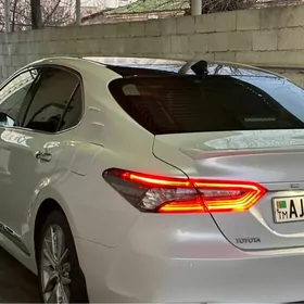 Toyota Camry 2022
