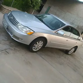 Toyota Avalon 2004