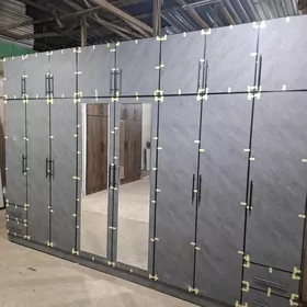 Mebel taze