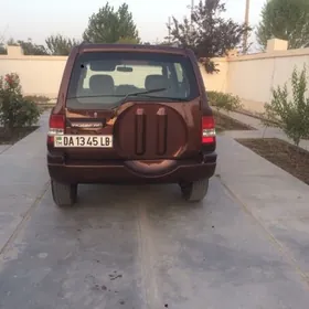 Mitsubishi Pajero 1999