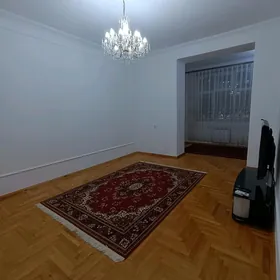 3 kom, 1 etaž, Merkez