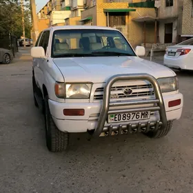 Toyota 4Runner 1996