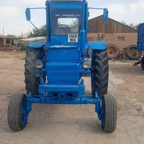 MTZ T-28 1983