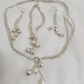 Серебряный комплект