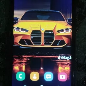 Samsung J4+