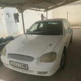 Hyundai Sonata 1998