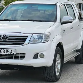 Toyota Hilux 2014
