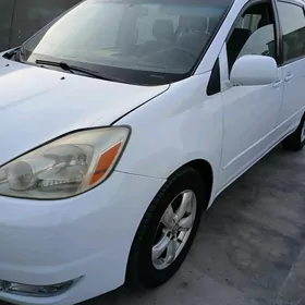 Toyota Sienna 2005