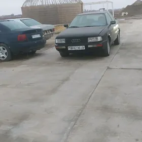 Audi 90 1992