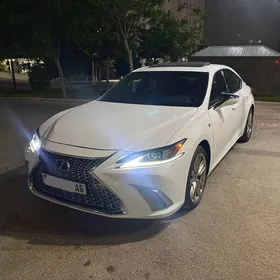 Lexus ES 350 2022