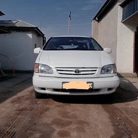 Toyota Sienna 2000