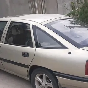 Opel Vectra 1990