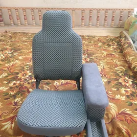 hiace haýys
