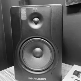 Studio monitor kalonka