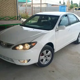 Toyota Camry 2003