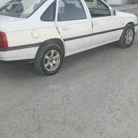 Opel Vectra 1990