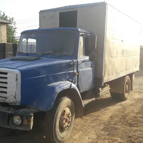 Zil 4331 1990