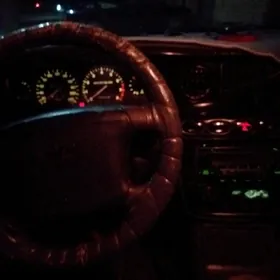 Daewoo Leganza 1998