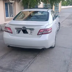 Toyota Camry 2010