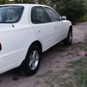 Toyota Camry 1996