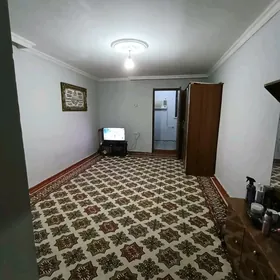 6mkr. 1 komnata 35m²