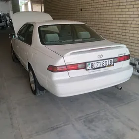 Toyota Camry 1998