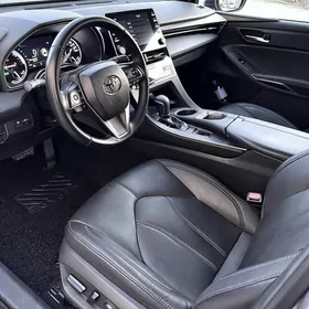 Toyota Avalon 2020