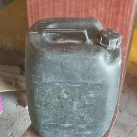 Канистра для воды 25 л.