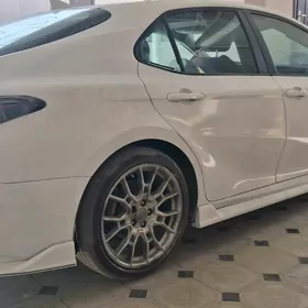 Toyota Camry 2023