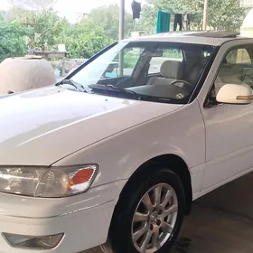 Toyota Camry 2000