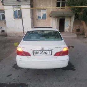 Toyota Avalon 2001