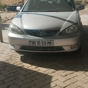 Toyota Camry 2005