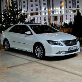 Toyota Aurion 2015