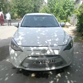 Toyota Yaris iA 2016