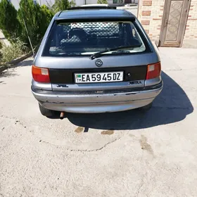 Opel Astra 1993