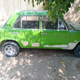 Lada 2103 1980