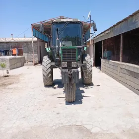 MTZ 80 2002