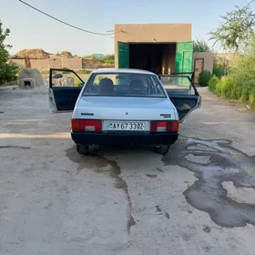 Lada 21099 2000