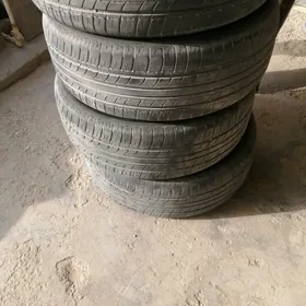 Tekerler 225 60 16.BMW.