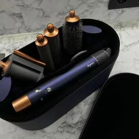 DYSON