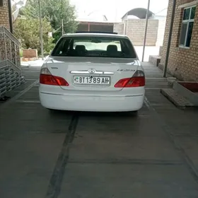 Toyota Avalon 2000