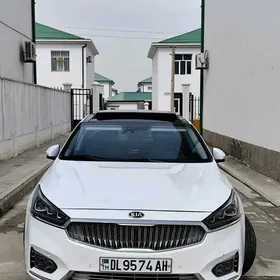 Kia Cadenza 2017