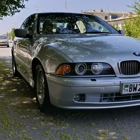 BMW E39 2002