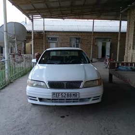 Nissan Cefiro 1999