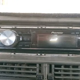 pioneer