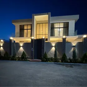 Köşi 6sotok 5kom 320m2